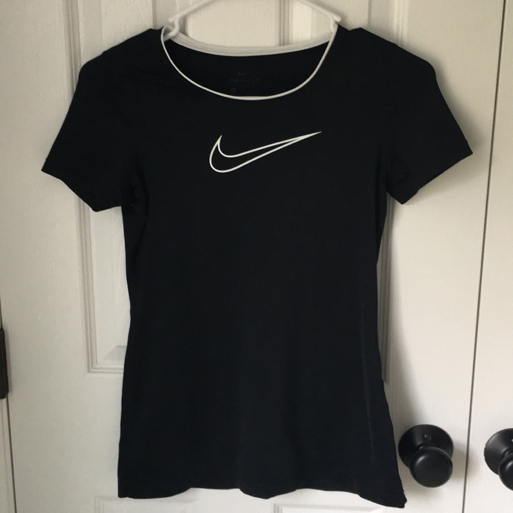 Nike dri-fit t-shirt